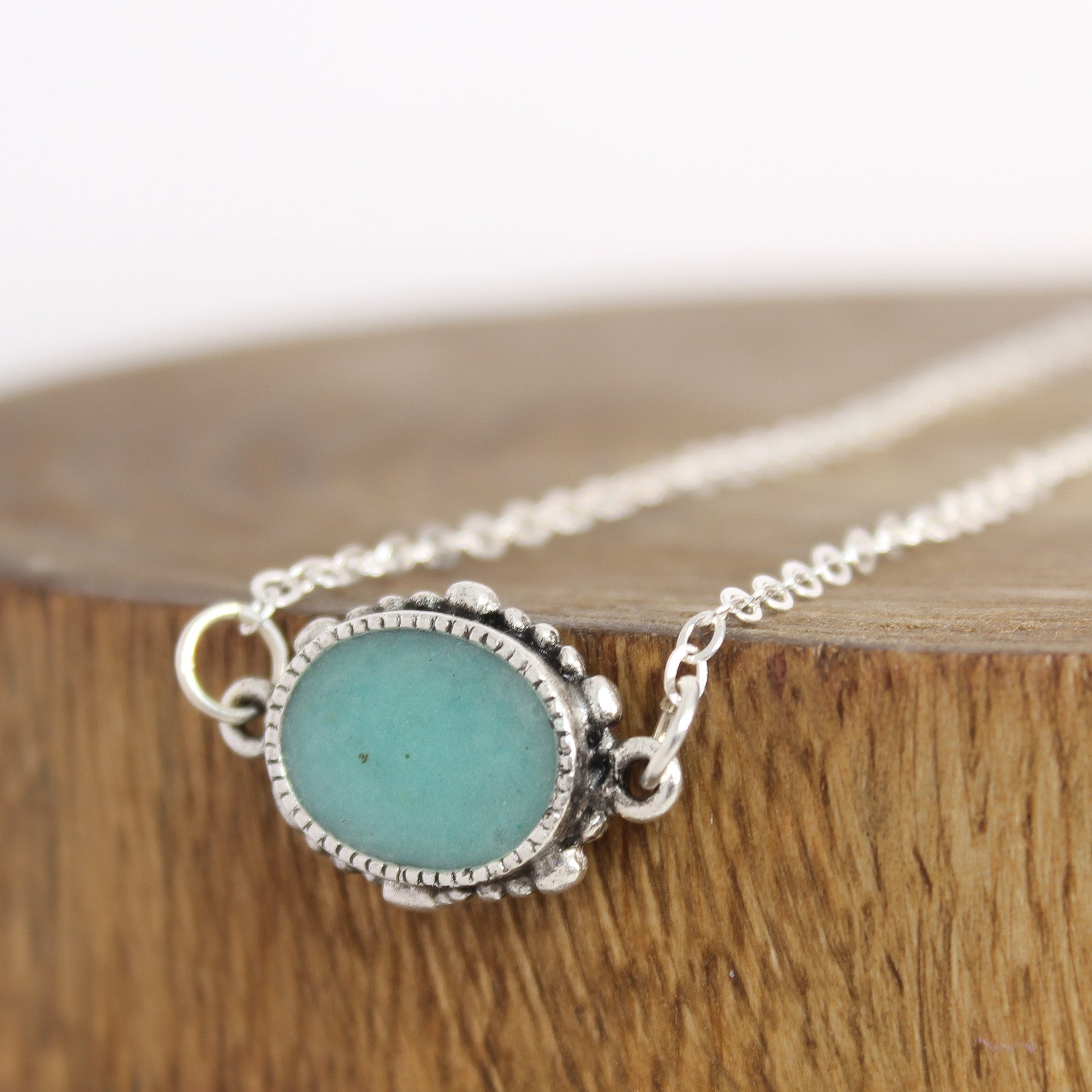 Oval Turquoise Necklace 